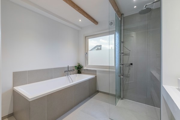 Medium property photo - Hugo de Grootkade 1-3, 1052 LN Amsterdam
